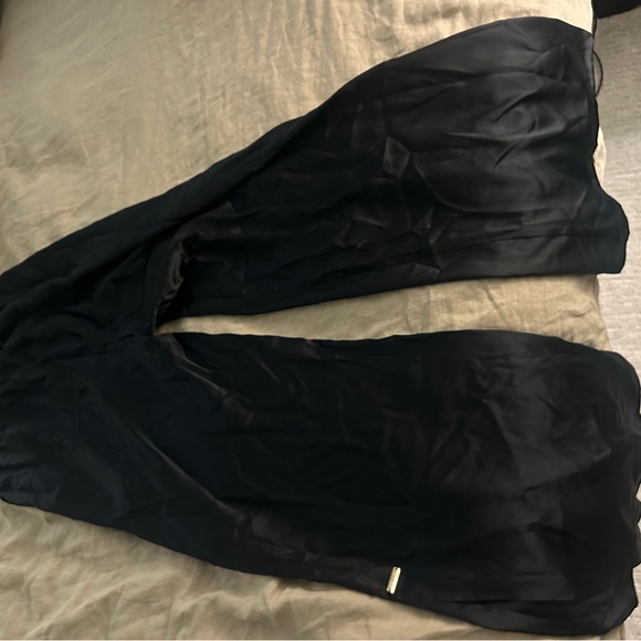 Cozy Earth Black Silk Pajama Pants - Picture 5 of 5